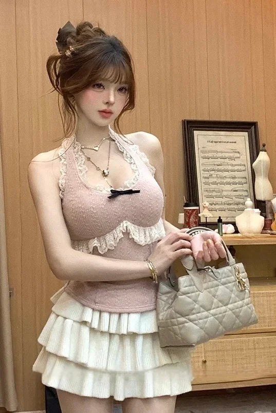 Halterneck with chest cup lace vest