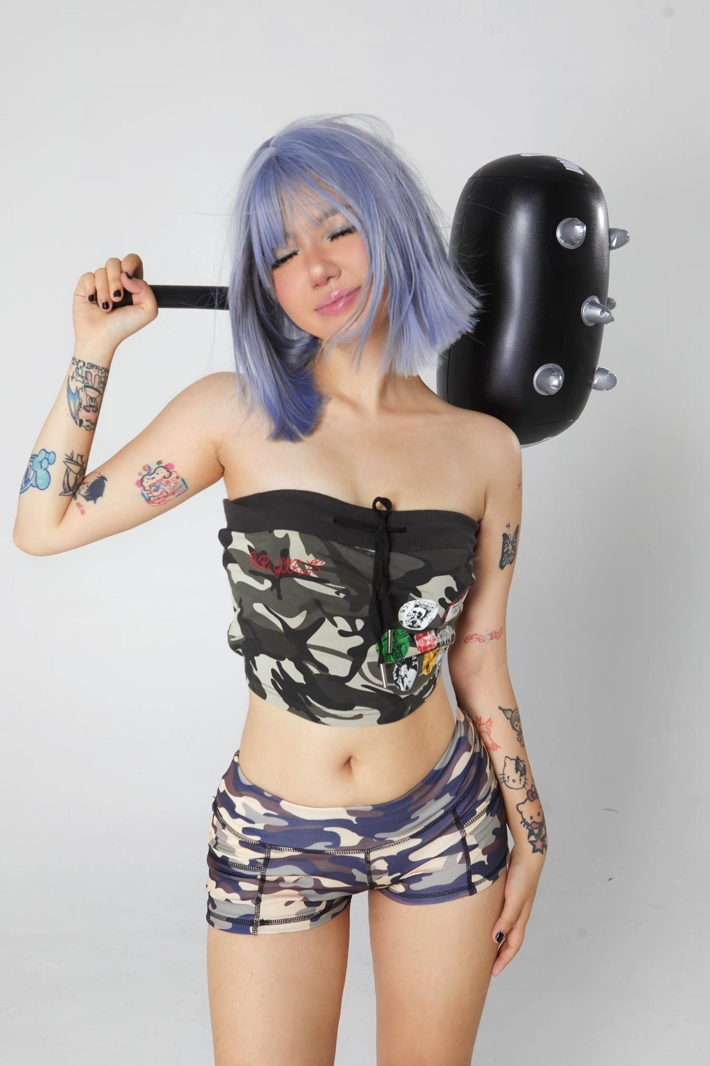 Embroidered punk camouflage tube top