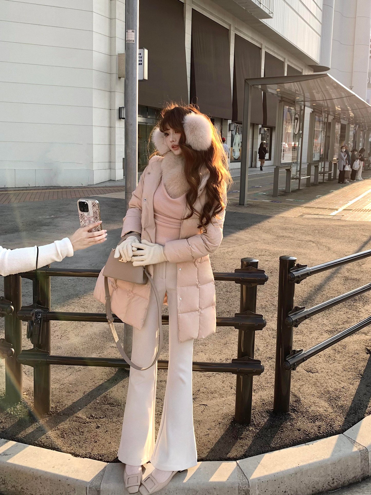 Waist down with fur collar cotton-padded jacket