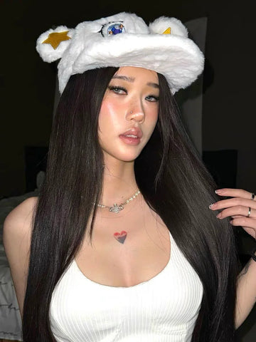 Two-dimensional embroidery hat