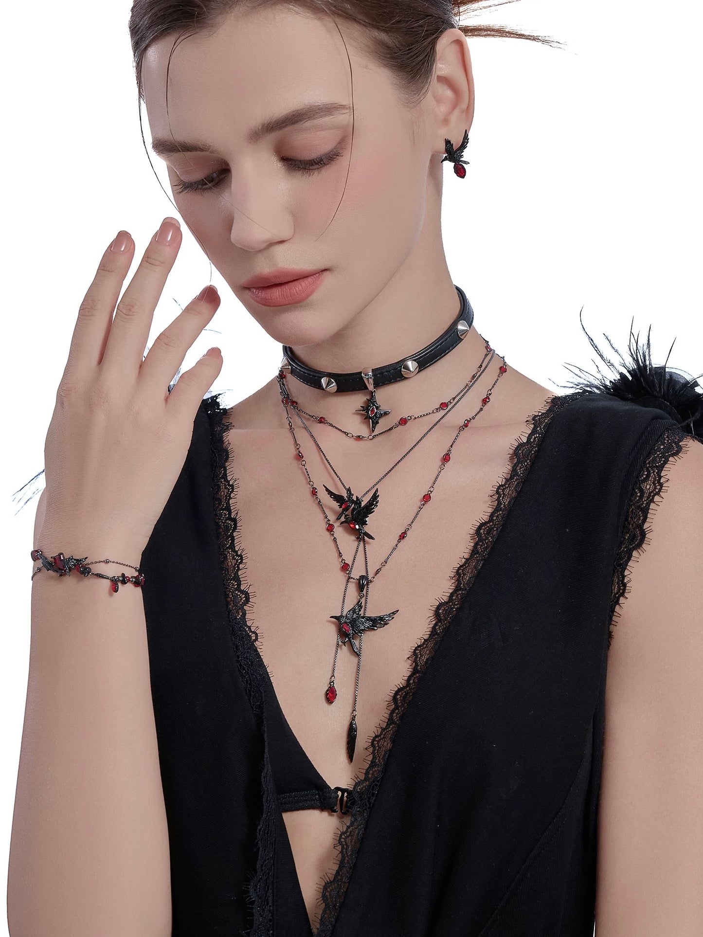 Qin Che Thorne Crow Stacks Necklace