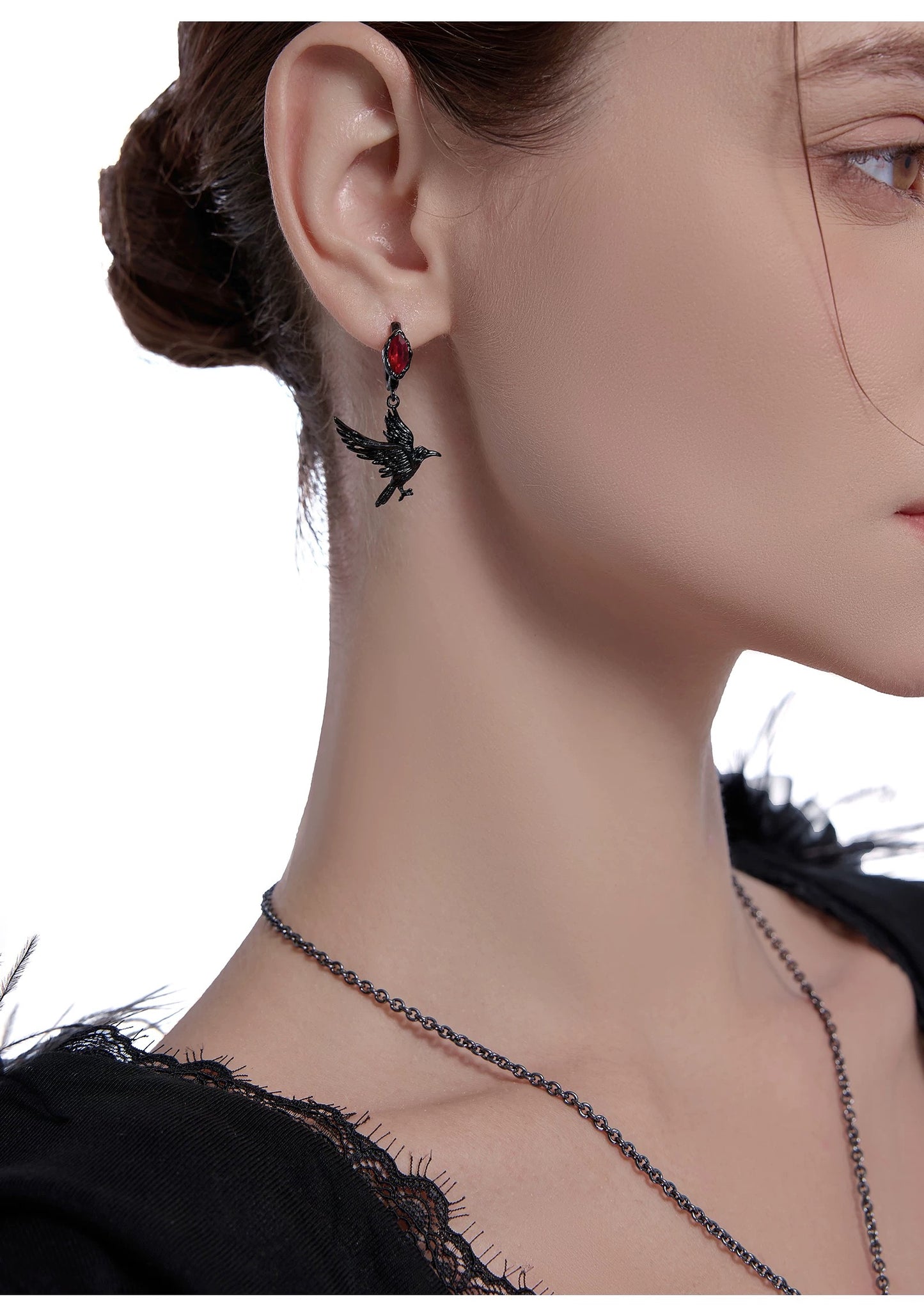 Qin Che Crow Earings
