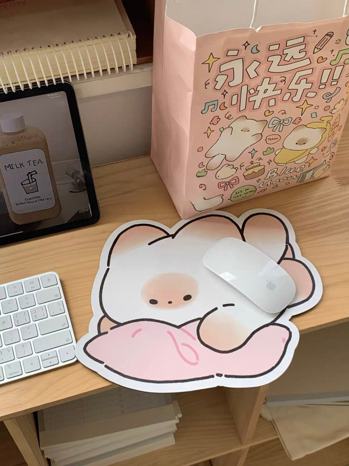 Mantou Cat Pupu Leather Mouse Pad