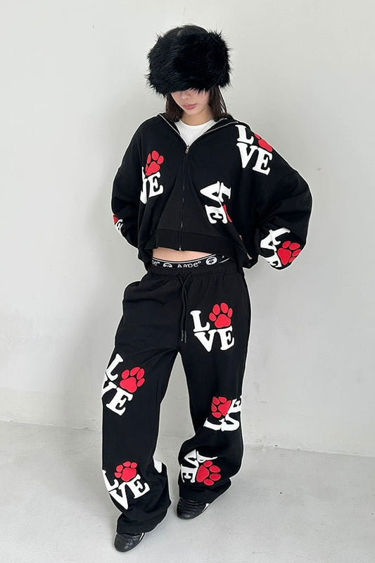 LOVE foam print sweater set