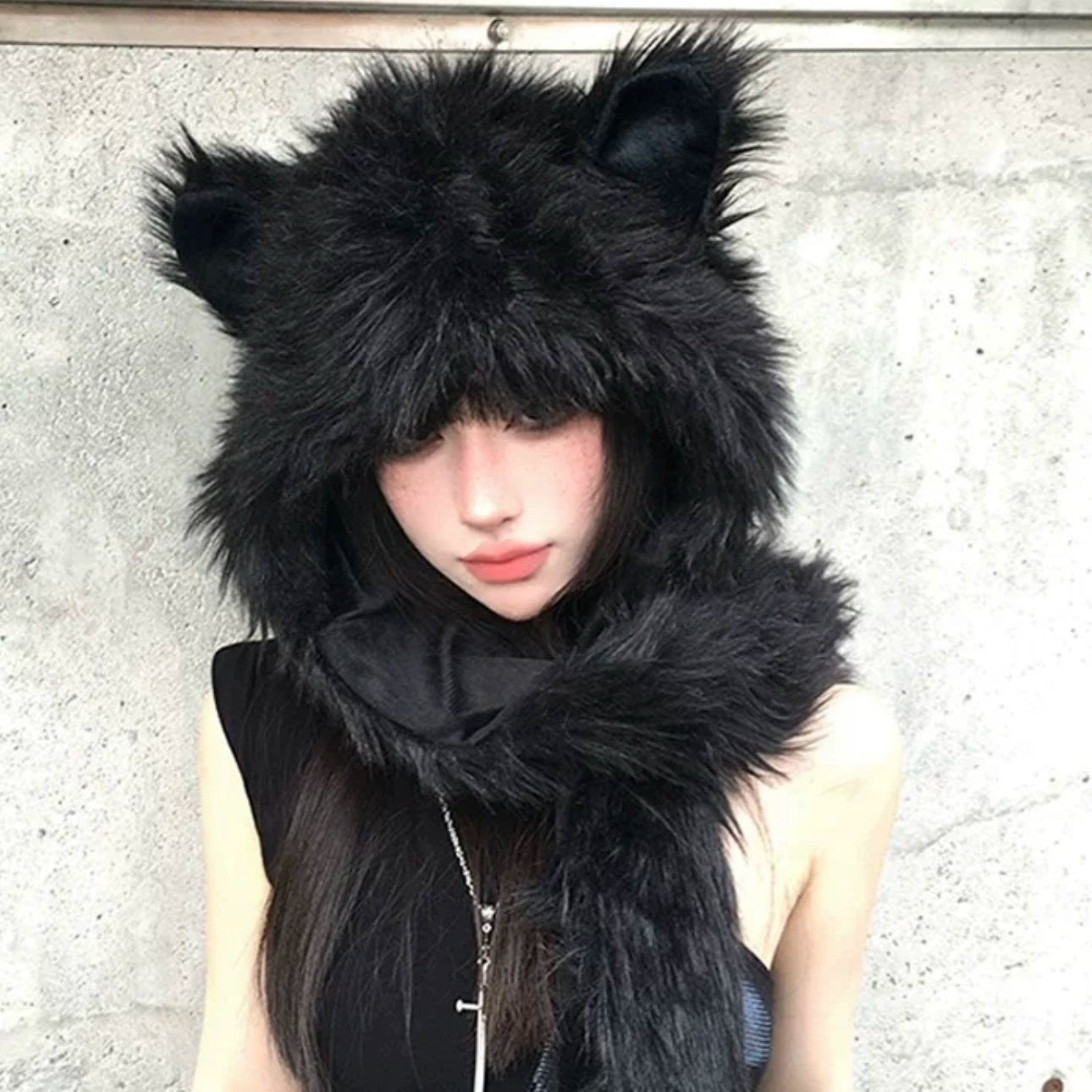 Plush hat faux fur scarf, gloves in one