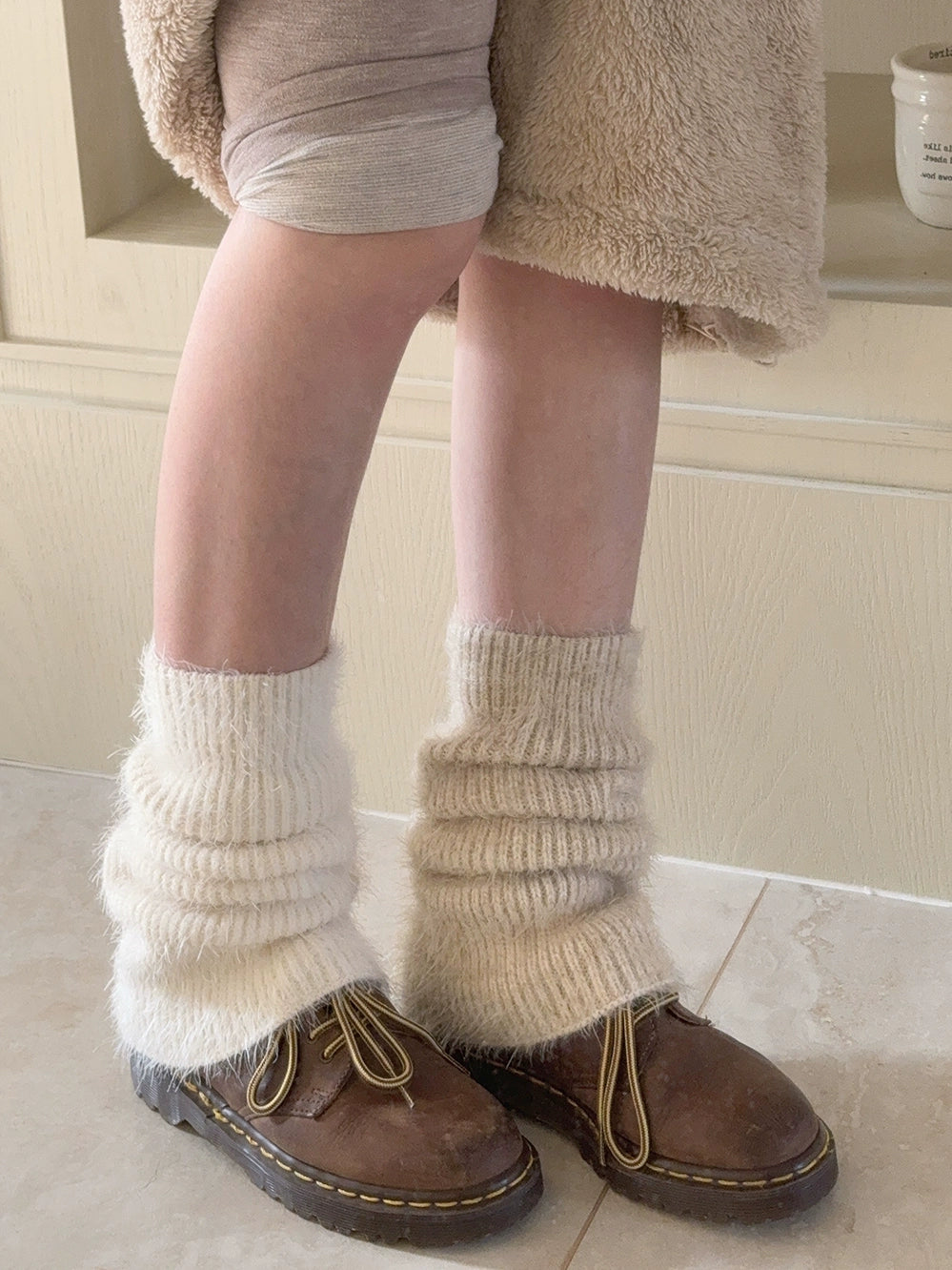 Feather yarn, furry needles, knitted pile socks, leg warm