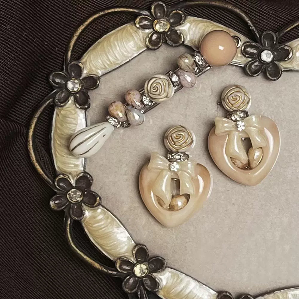 ~* Wheat Field Master Daughter Set *~Wheat Heart Shaped Container Earrings&Earclip Antique Oat Color