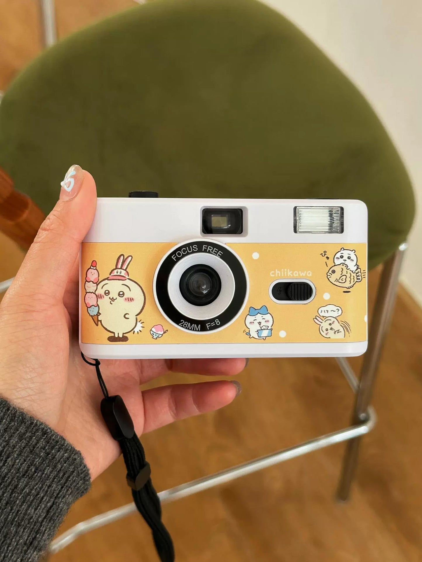 Chiikawa film camera