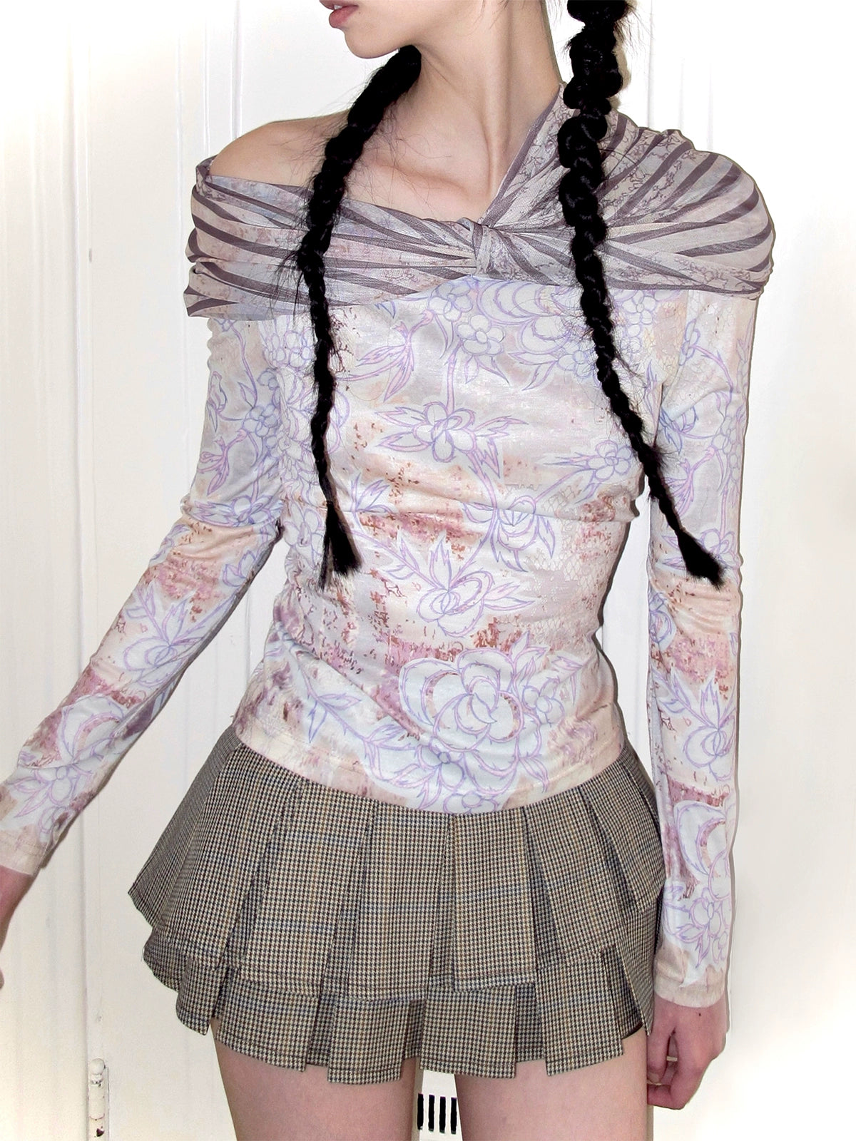 Wrapped floral pleated long sleeved T-shirt top