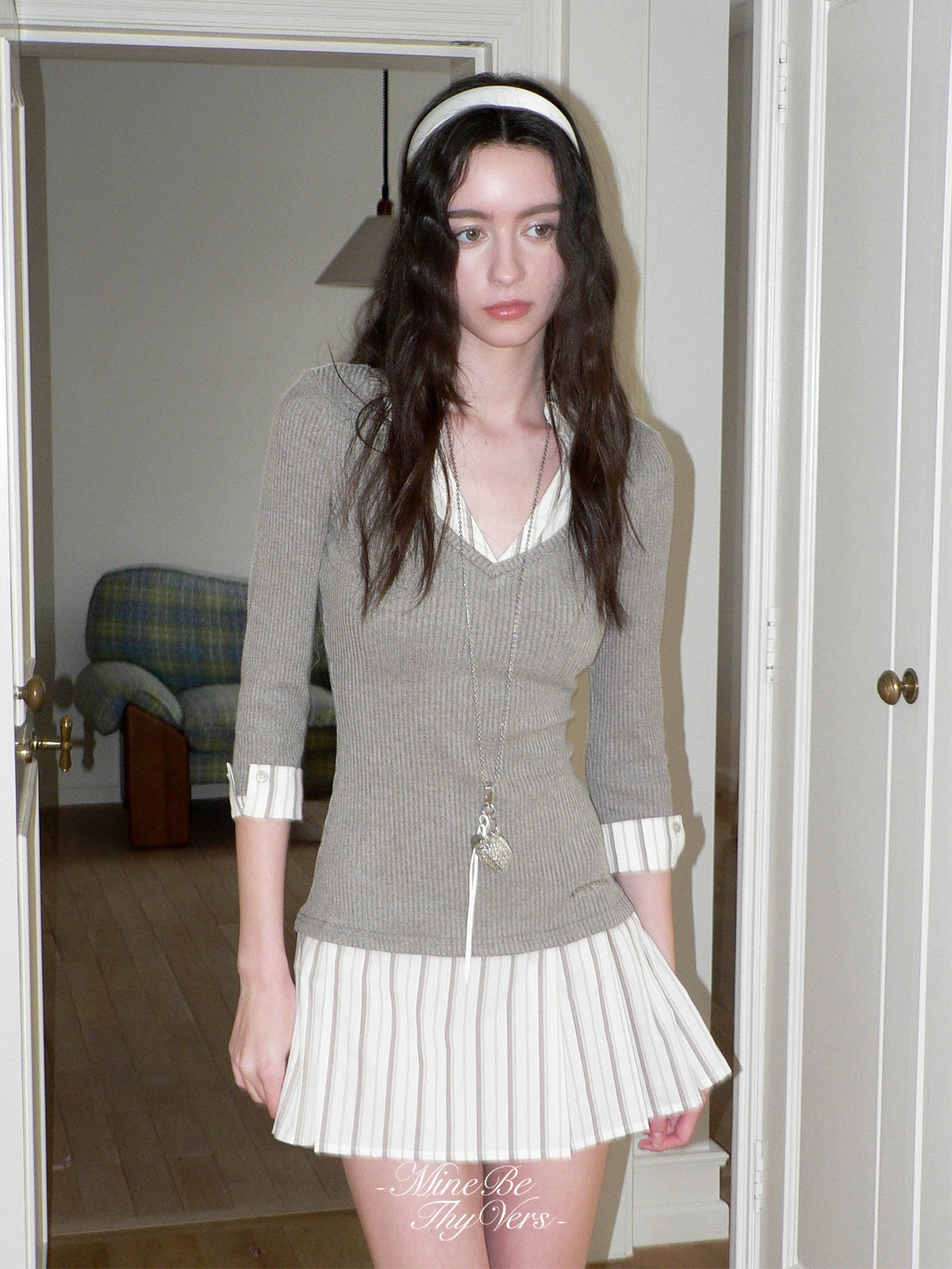 Striped V-neck turned up dress