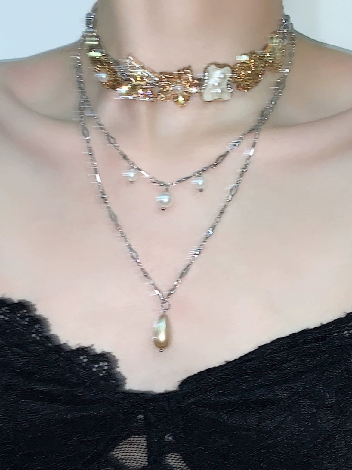 Versailles Gold Pearl Retro Titanium Choker Necklace Set