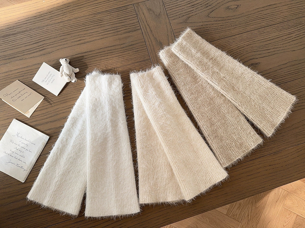 Feather yarn, furry needles, knitted pile socks, leg warm