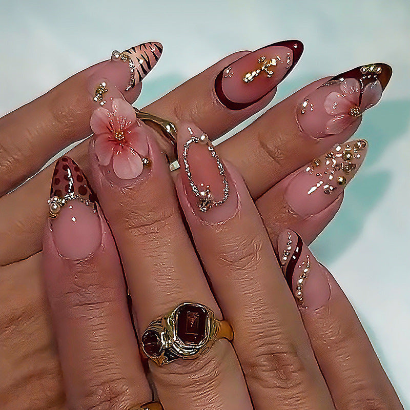 Leopard print almond nail tip