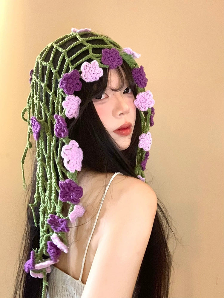 Hook woven flower triangular headscarf for women's rural vacation style