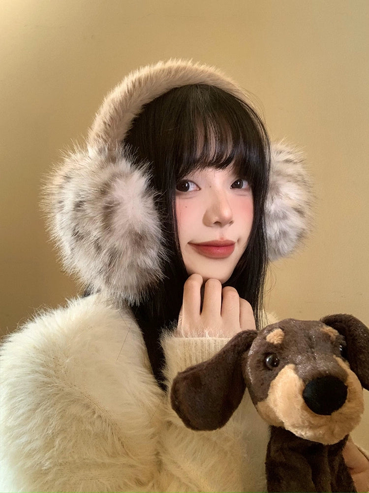 Leopard print plush earmuffs