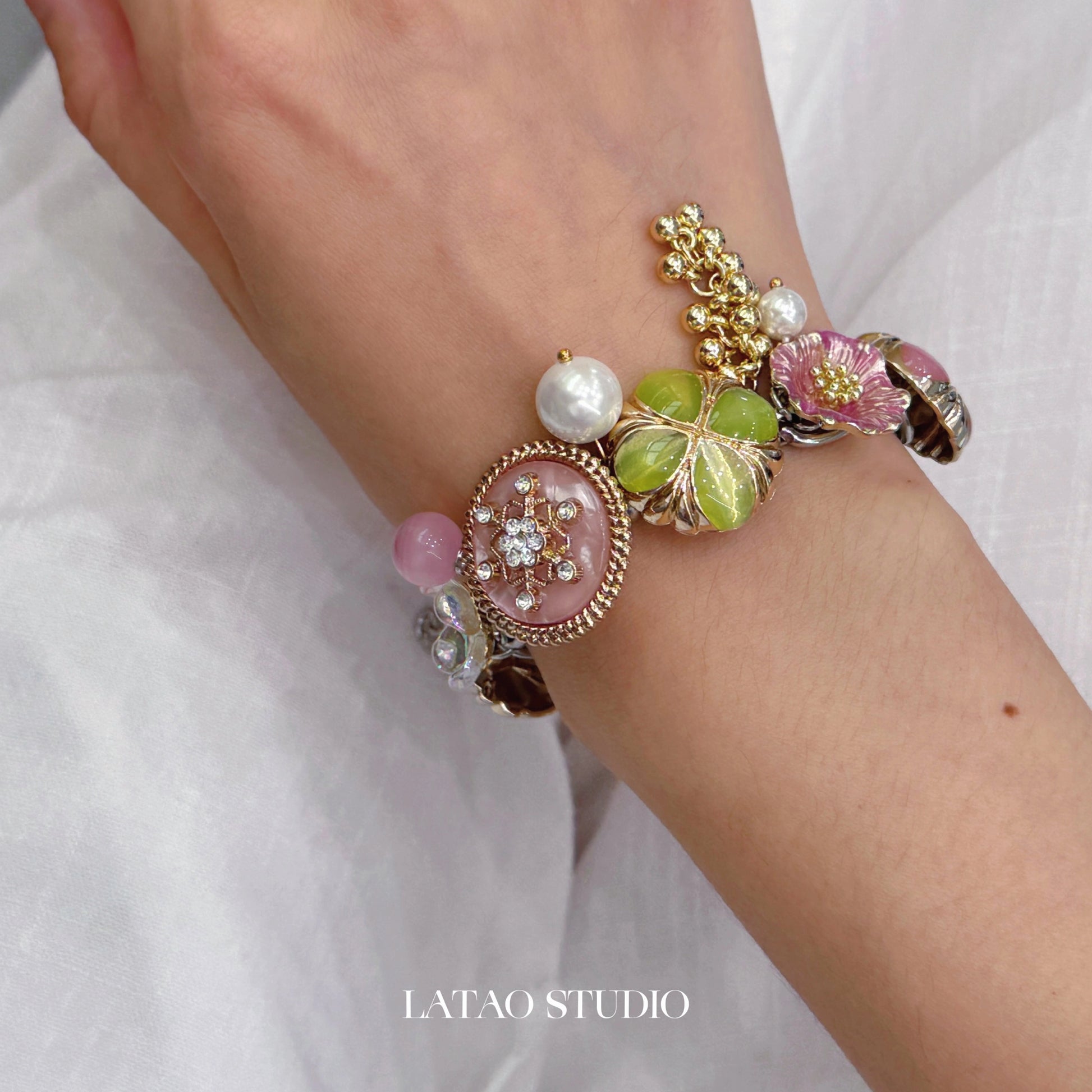 JUICY Pink Green Flower Pearl Titanium Steel Bracelet