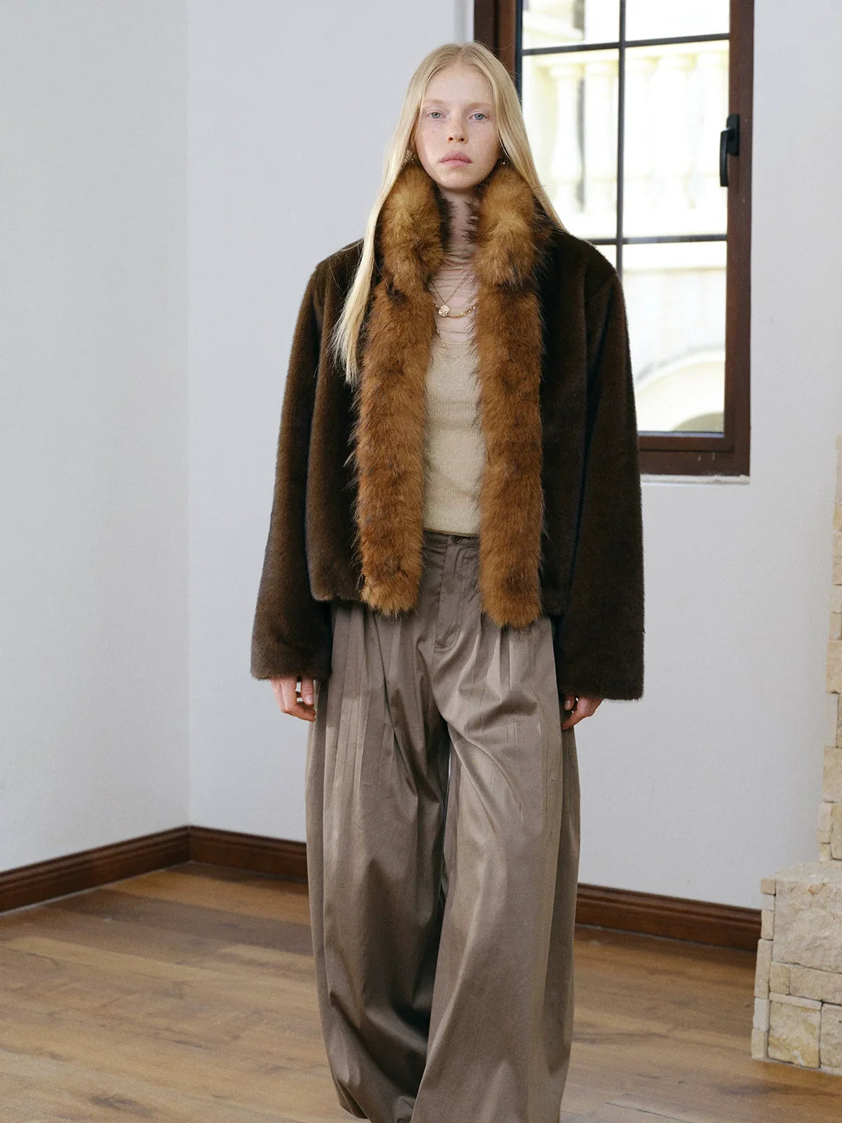 Stitched faux fur stand-up collar coat