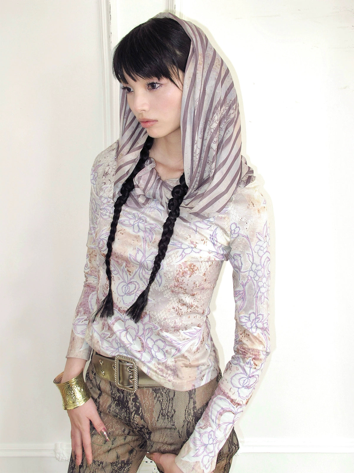 Wrapped floral pleated long sleeved T-shirt top