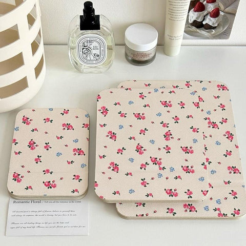 Hello Kitty Folding Mirror