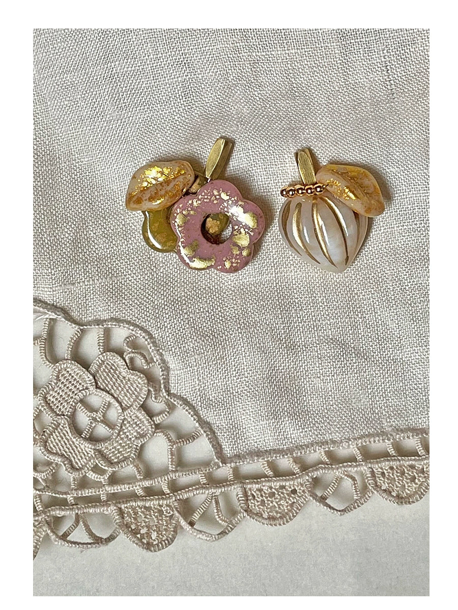 ~Honeysuckle Story~Flower&Fruit Collection Antique Fruit Shaped Gold Earrings