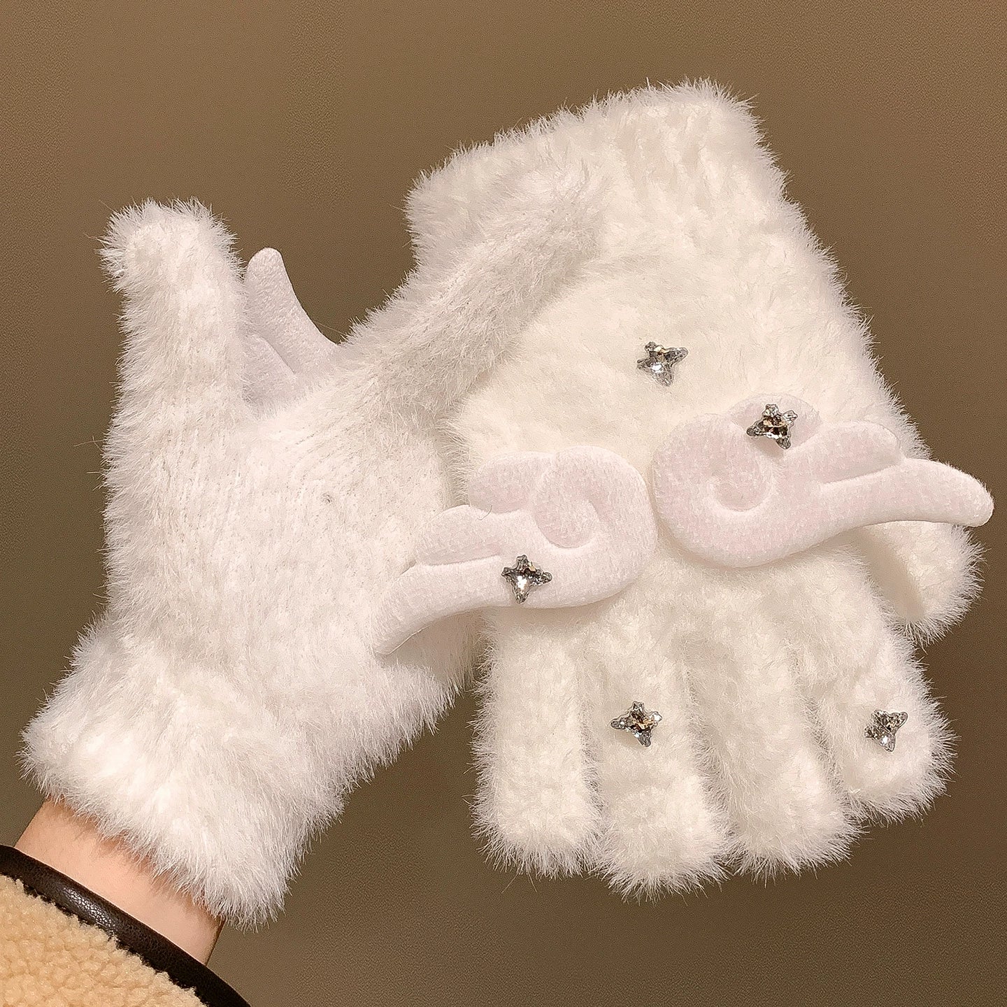 Cute sparkling diamond angel wings plush knitted gloves