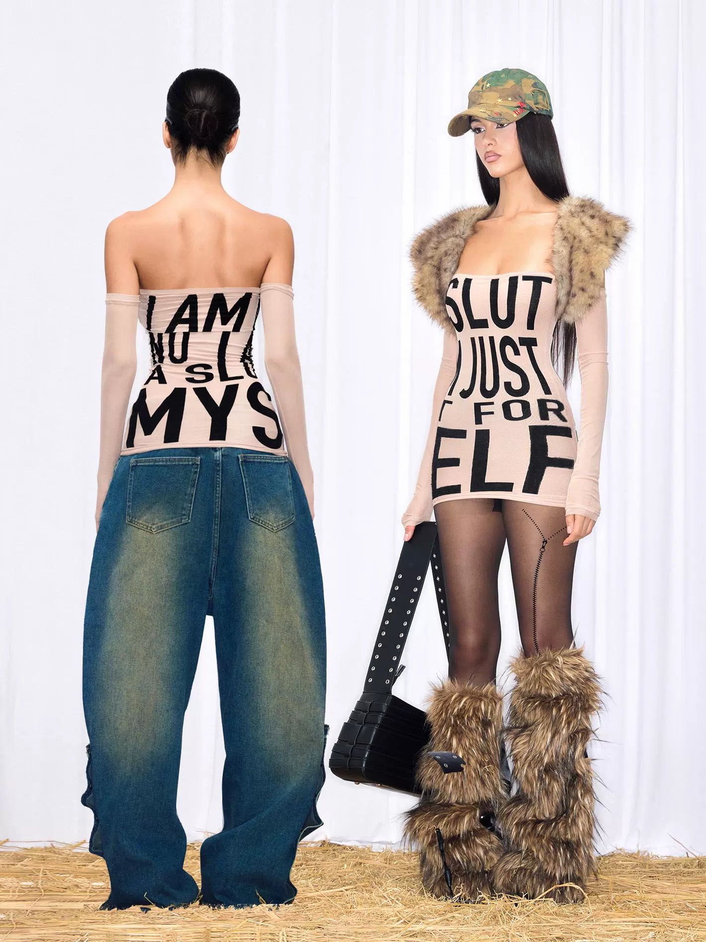 Letter off-shoulder long sleeved dress