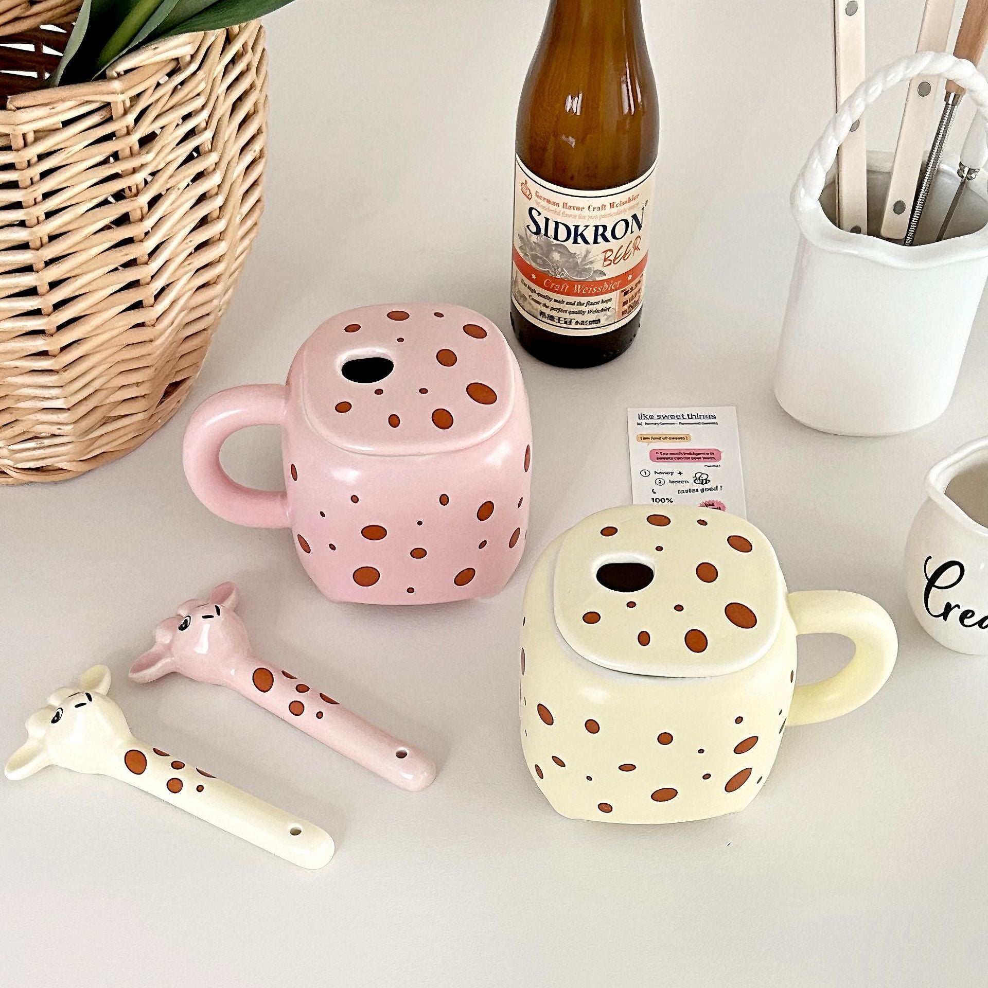 Giraffe mug