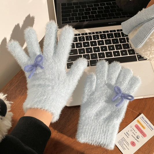 Glove bow
