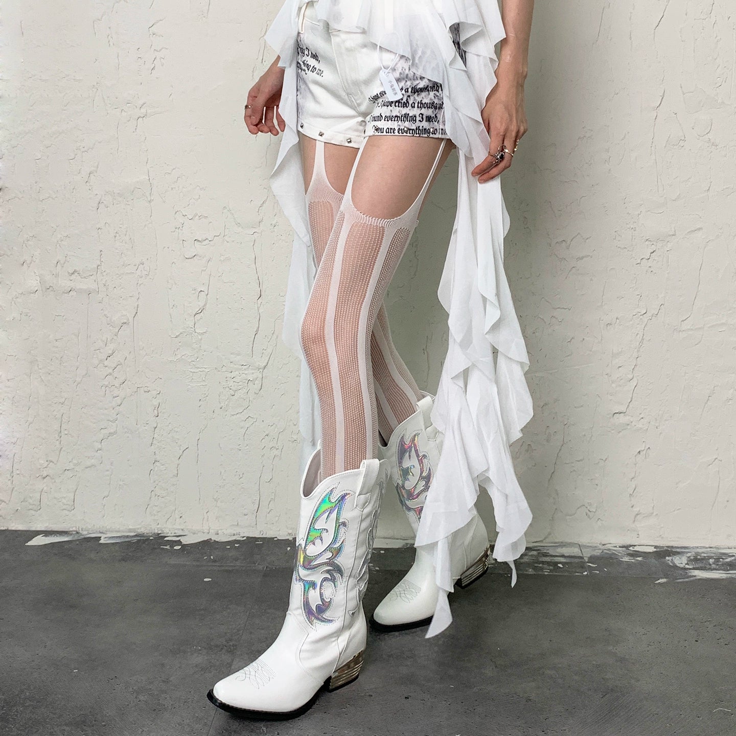 Cream white vertical patterned fishing net socks