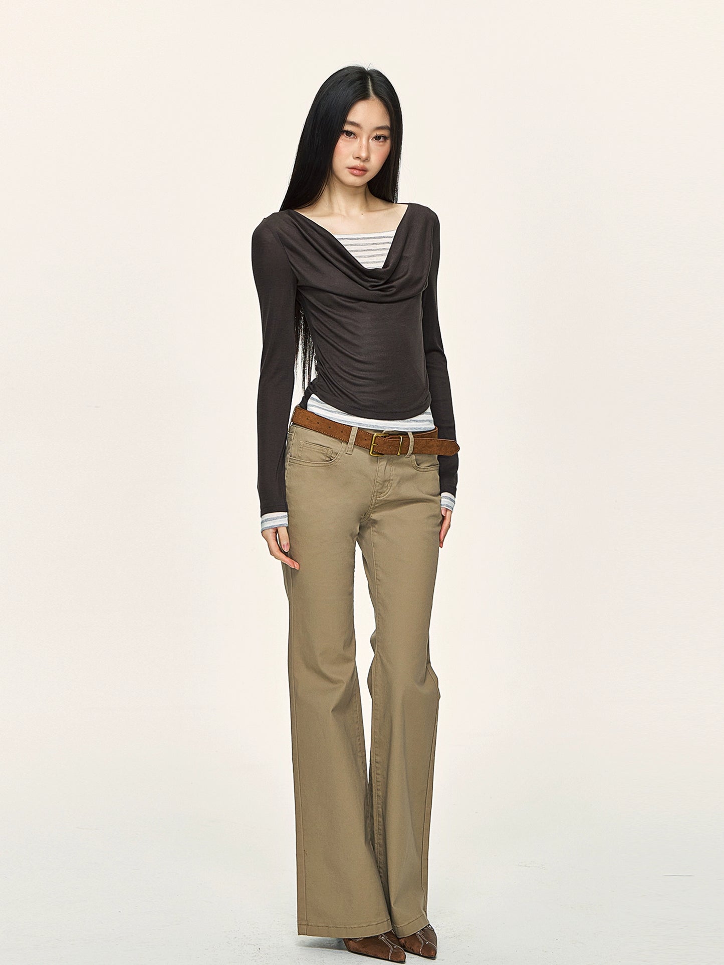 Khaki micro flared jeans