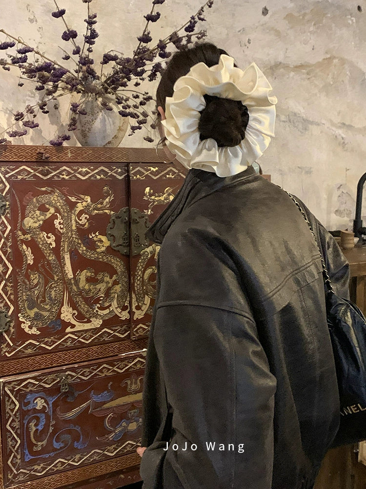 Satin, fungus, lace, scrunchie