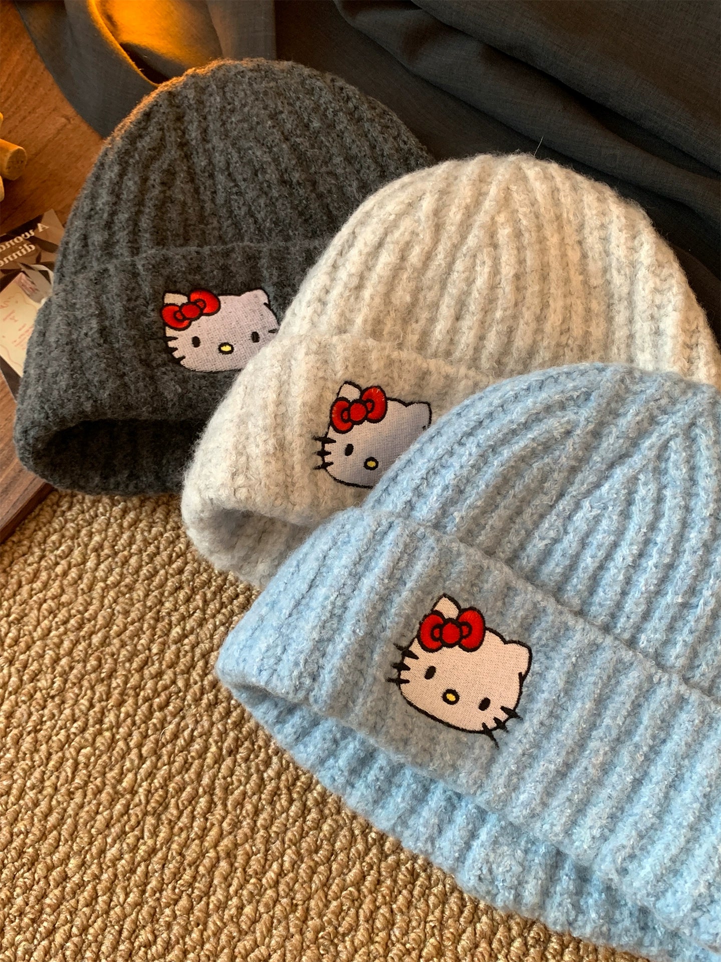 Cute Kitty cat embroidered woolen hat