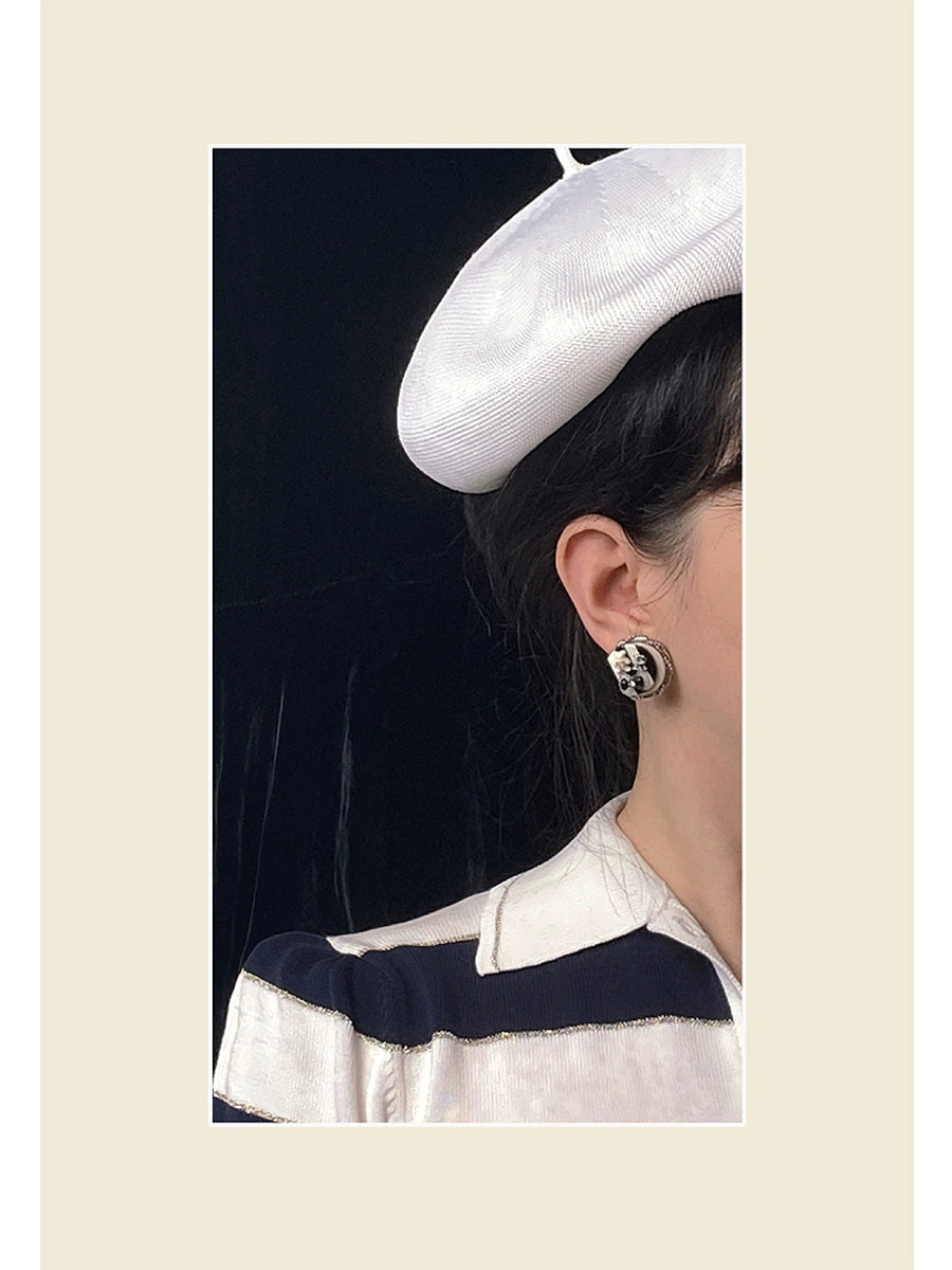 Wearing Stripes Only on Wednesdays "Antique Toy Style Mini Top Hat Preparatory Student Black and White Y2K Earrings