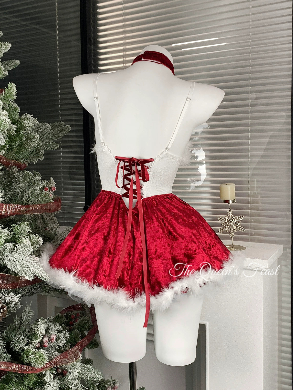 Snowfall icing | Christmas costume dress