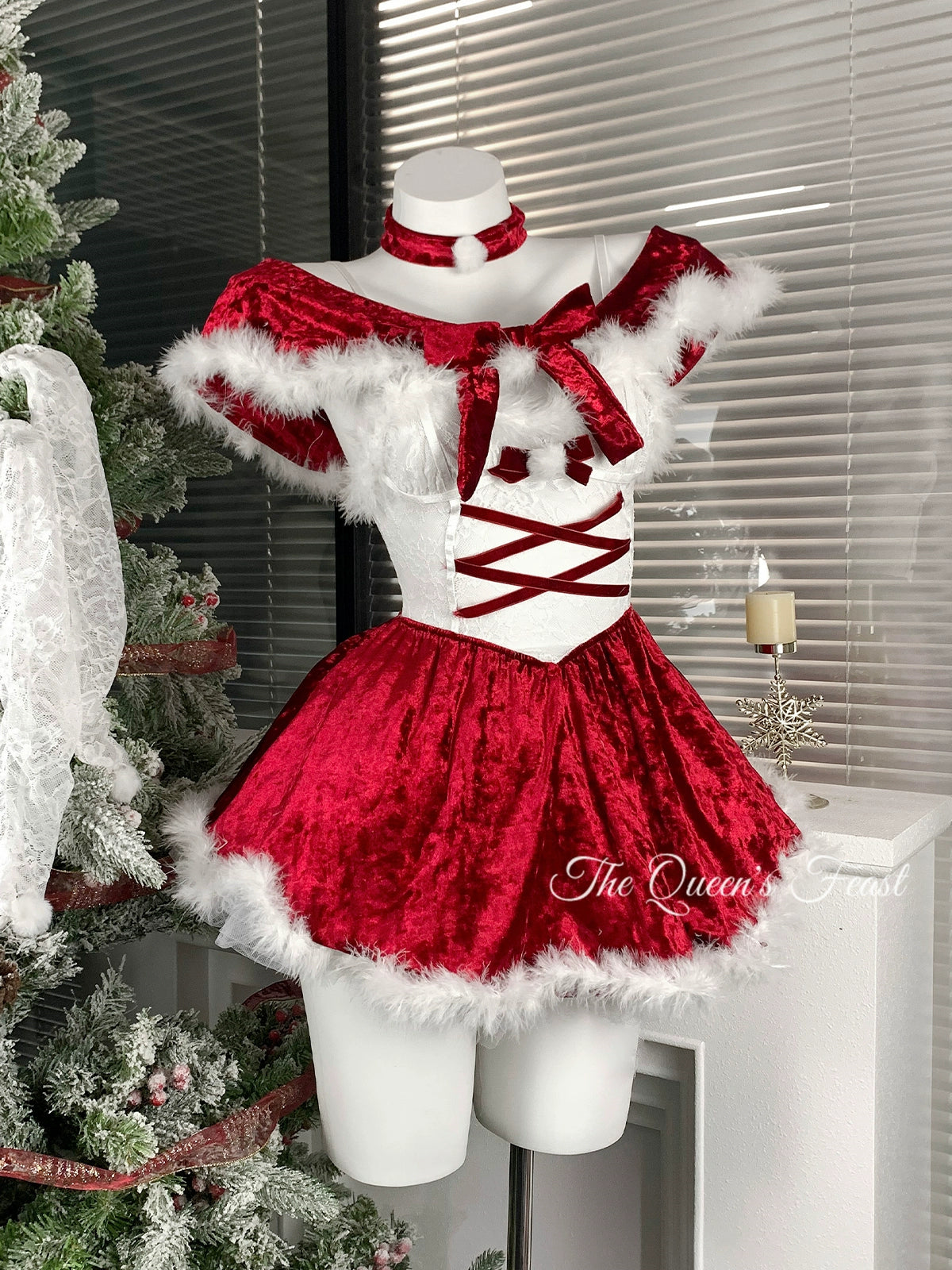 Snowfall icing | Christmas costume dress