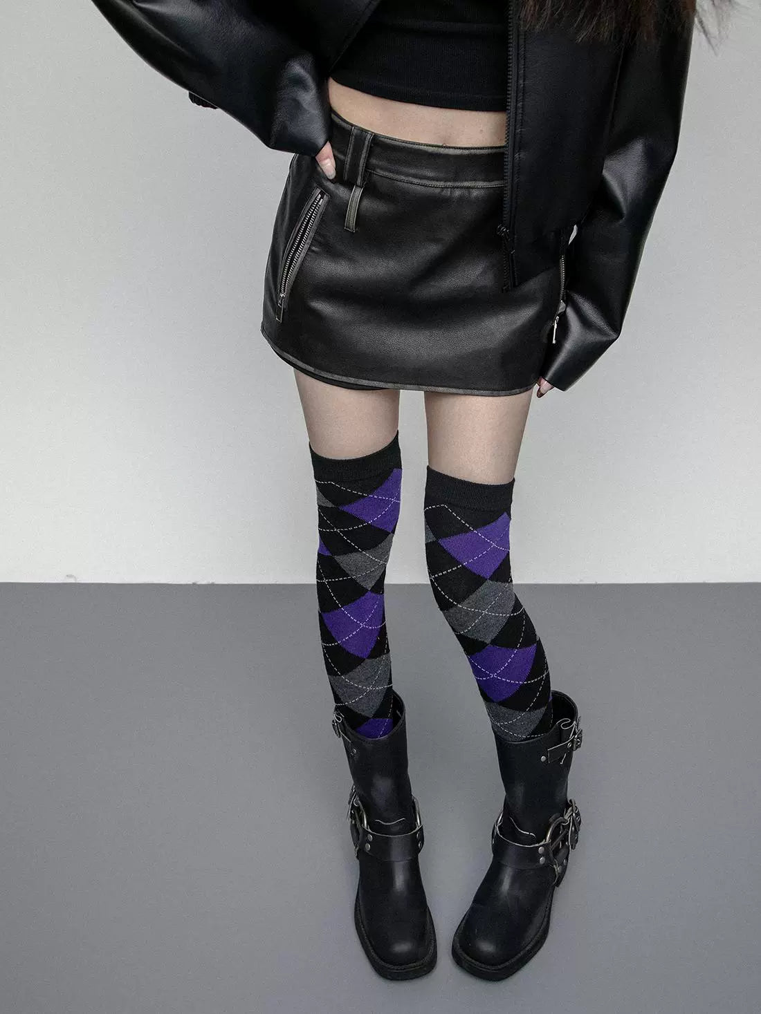 High bounce knee high diamond checkered punk thigh socks