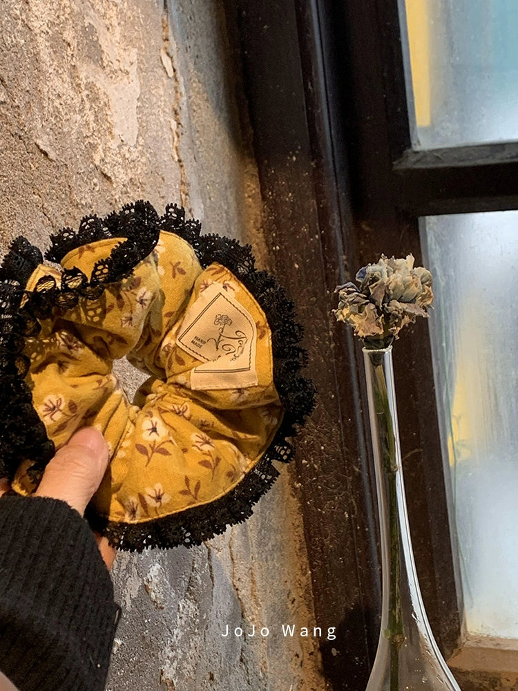 Ginger yellow small floral hair ring with large intestine