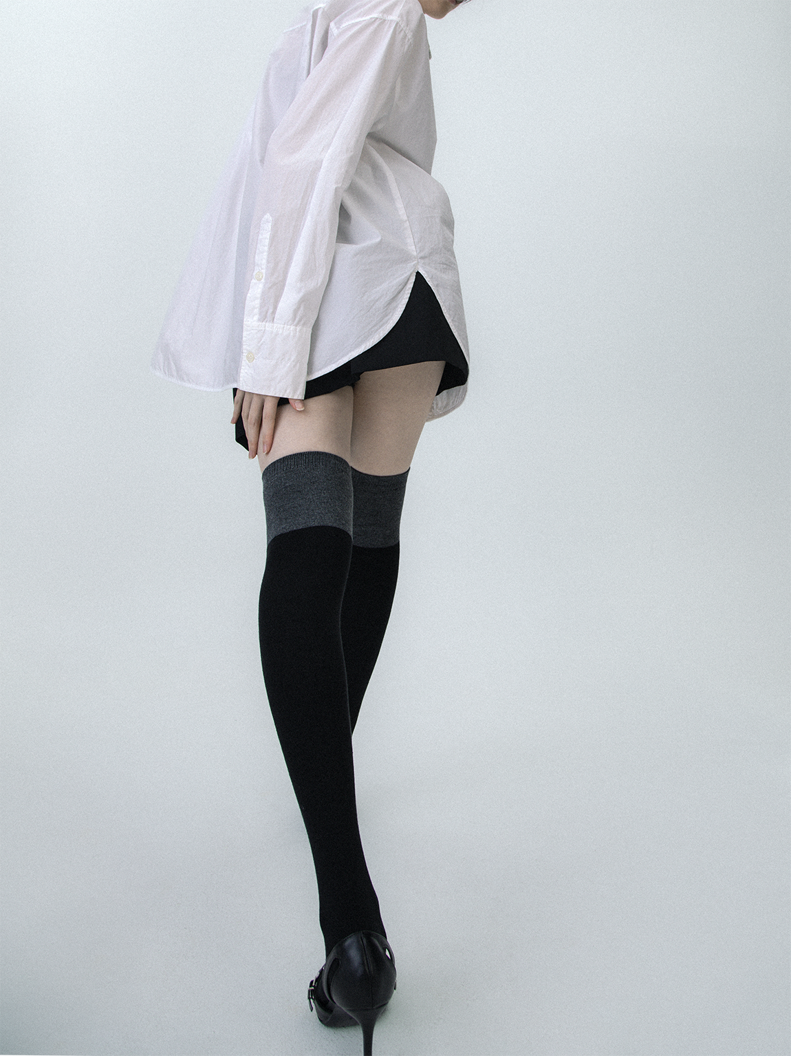 SS2L Autumn/Winter Minimalist Black Grey Splicing Spicy Girl with Velvet Thickened Warm Knee Socks Long Tube Socks Children's Stacking Socks