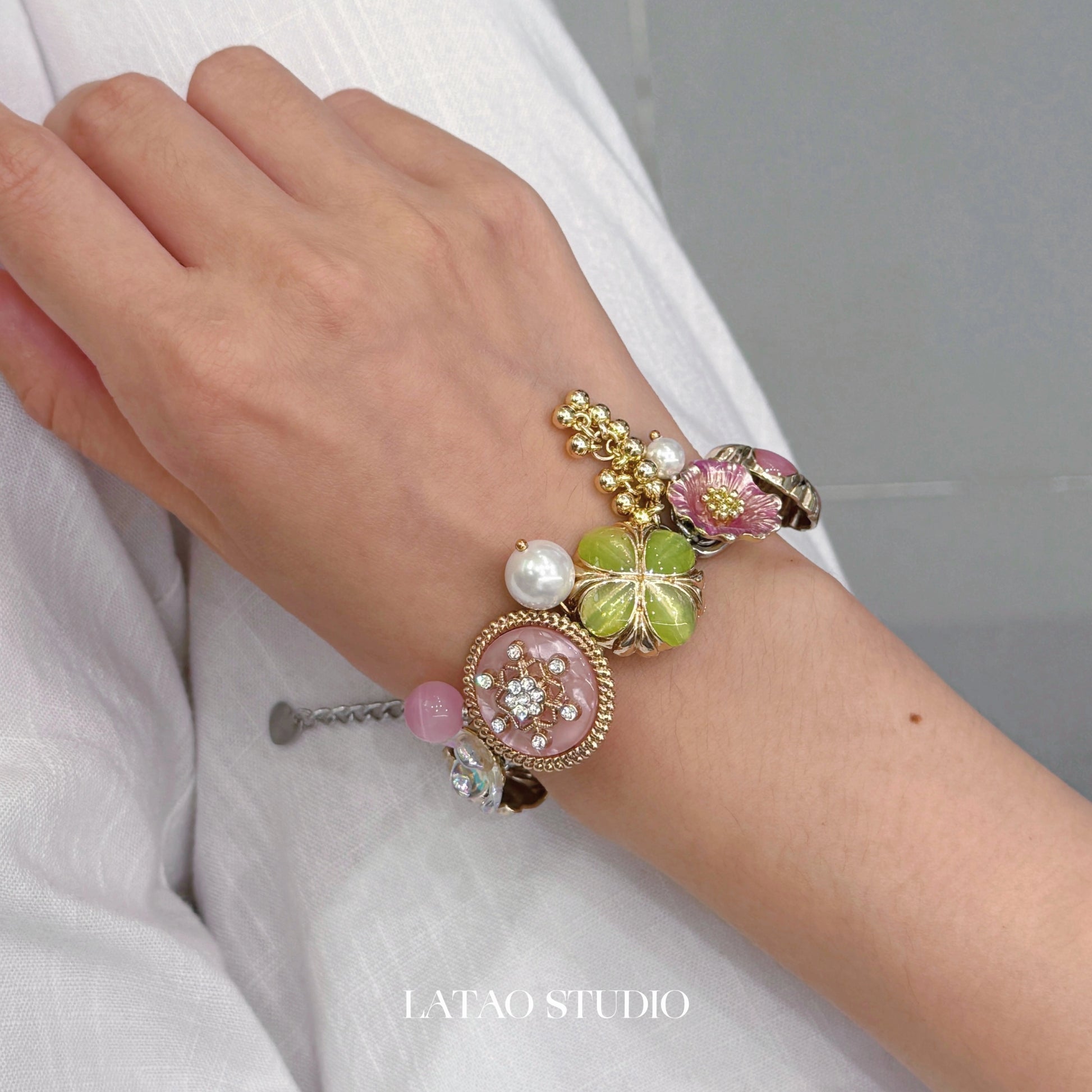 JUICY Pink Green Flower Pearl Titanium Steel Bracelet