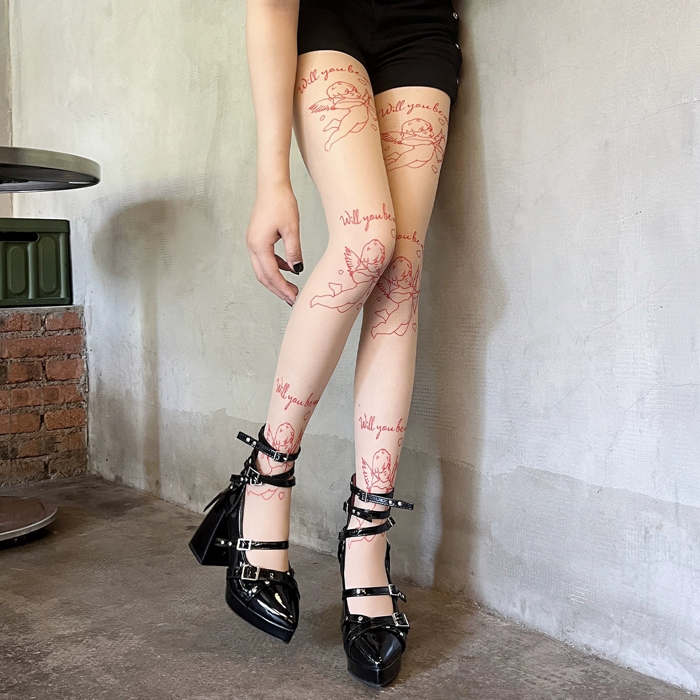 Love letter printed angel pantyhose