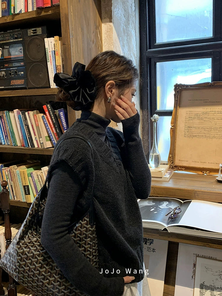 Black premium satin headband