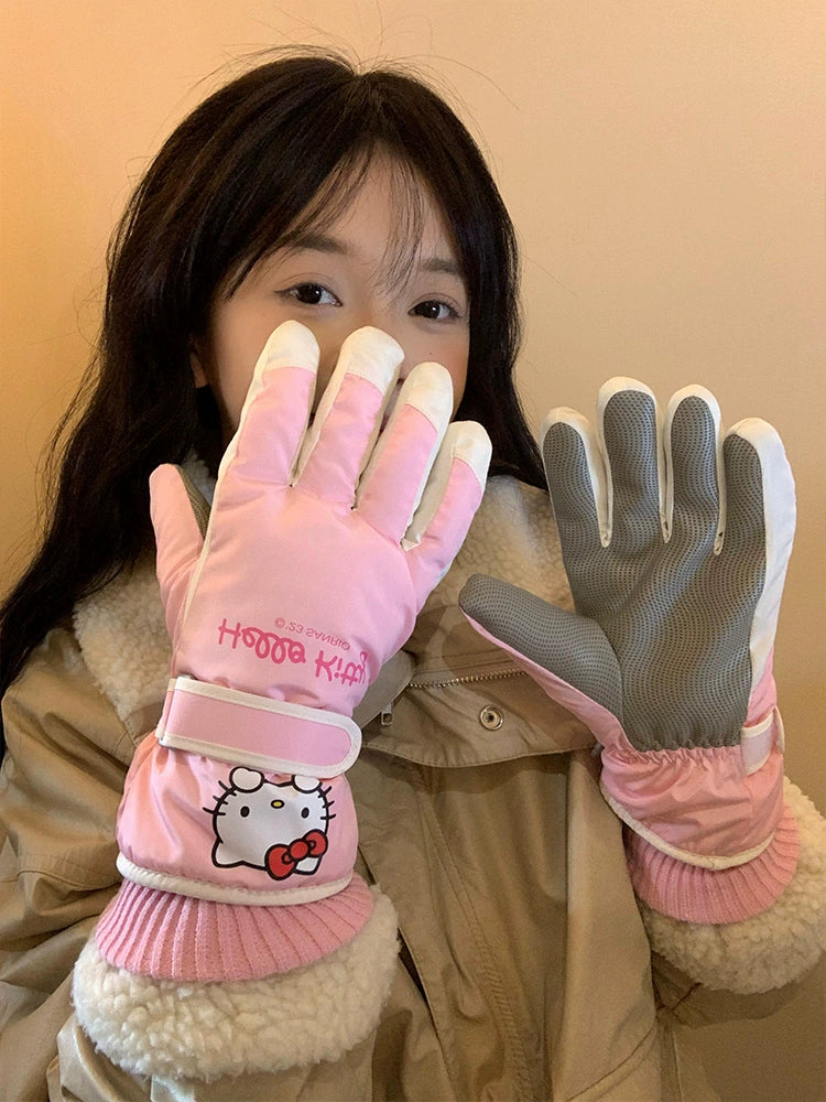 Hello Kitty ski gloves