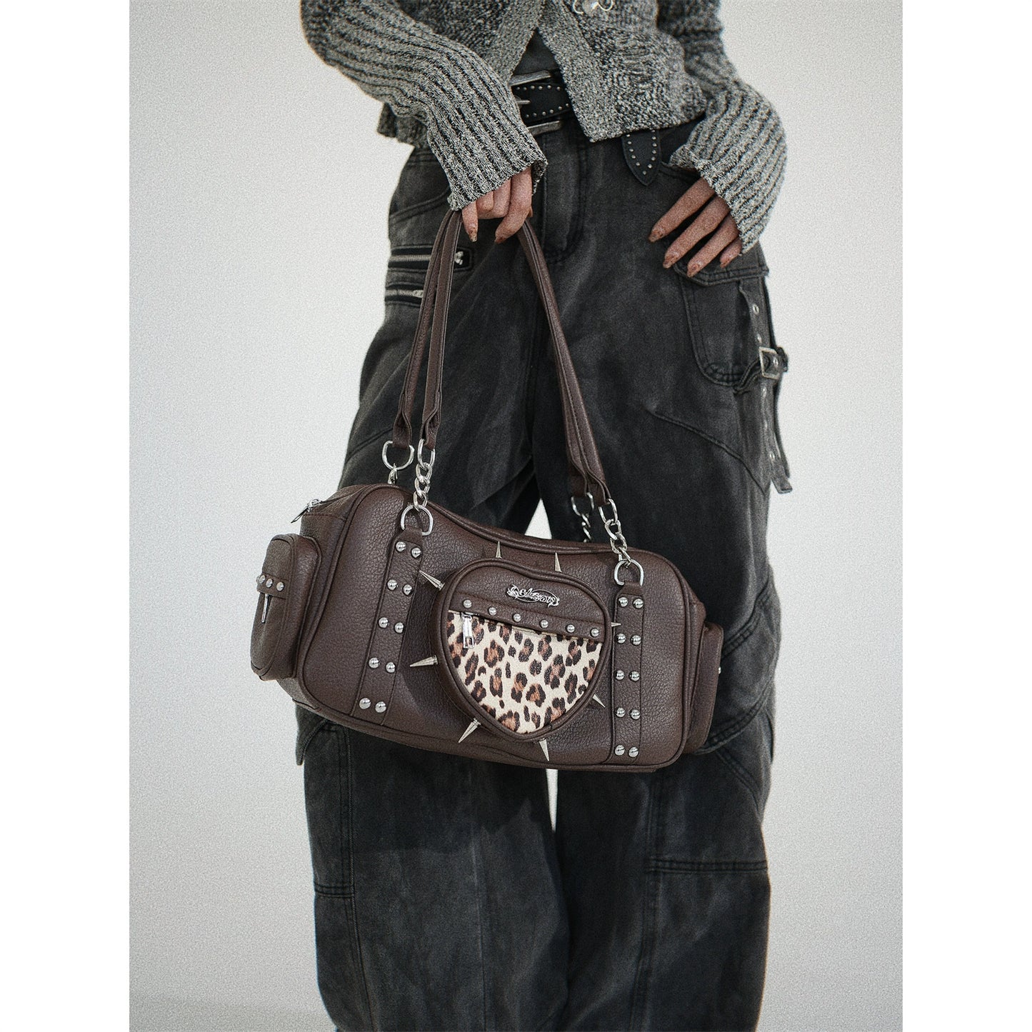 Abigail Rivet Love Leopard Pattern Underarm Bag