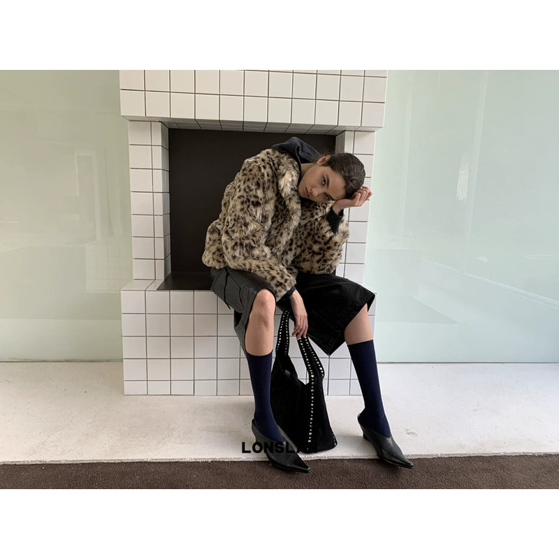 Flip collar buckle leopard print fur coat