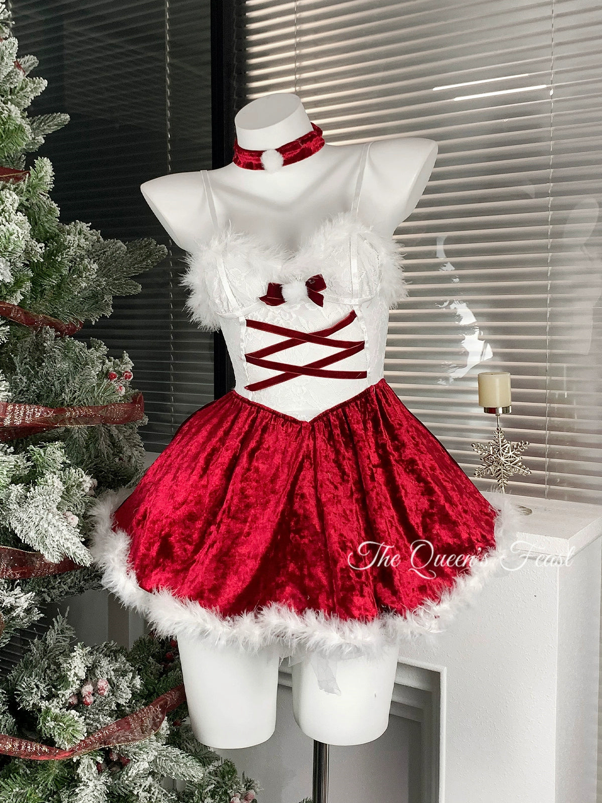 Snowfall icing | Christmas costume dress