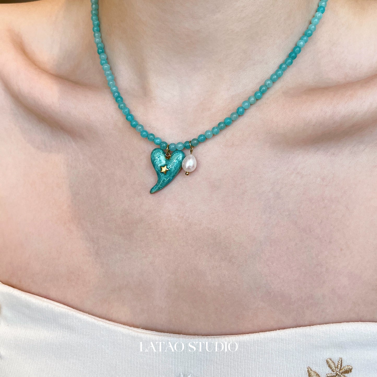 Xiaoqing Flower Love Pearl Cat Eye Tianhe Stone Bead Necklace