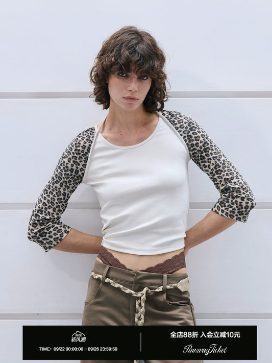 contrasting leopard print mid sleeve T-shirt