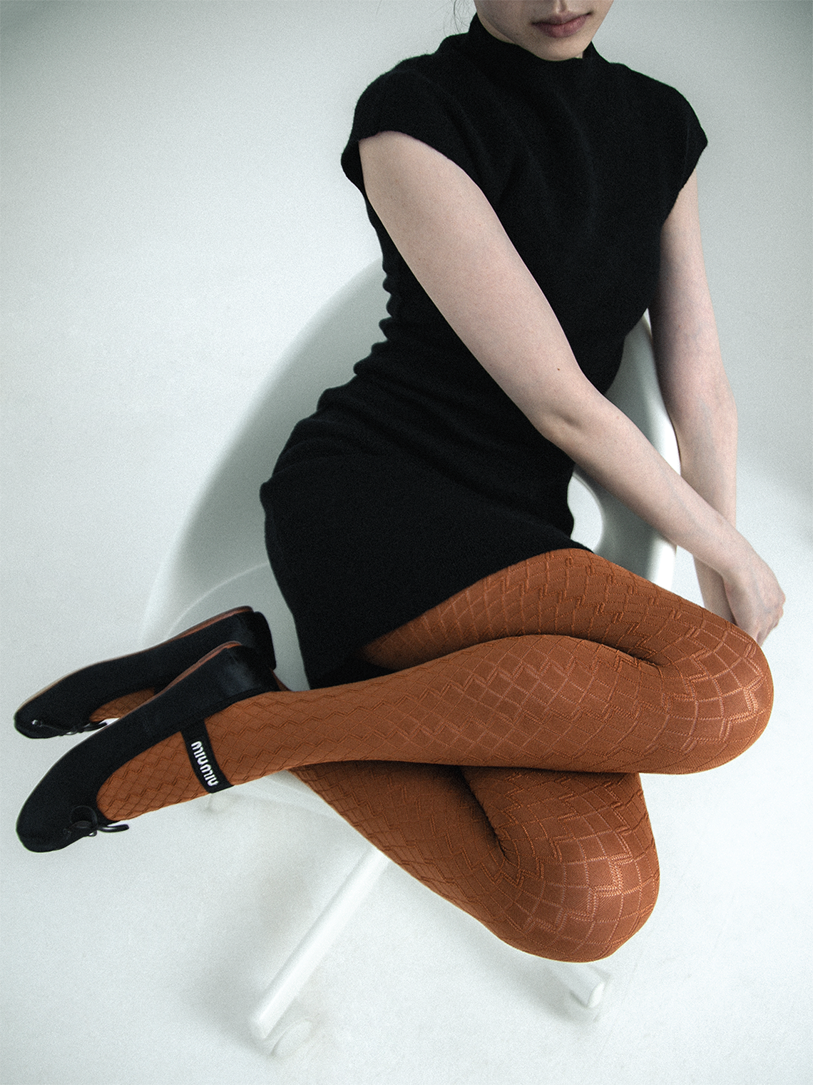diamond grid pattern stockings