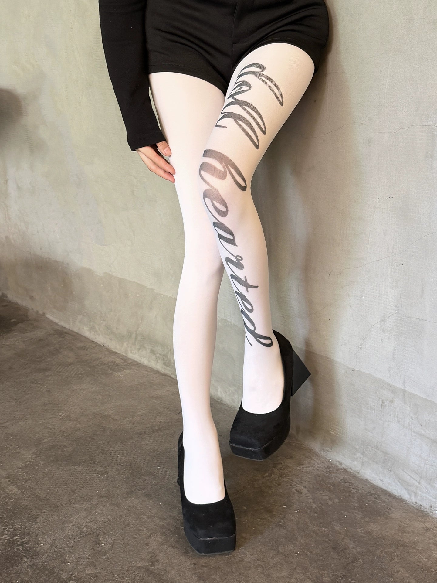 Letter printed velvet pantyhose