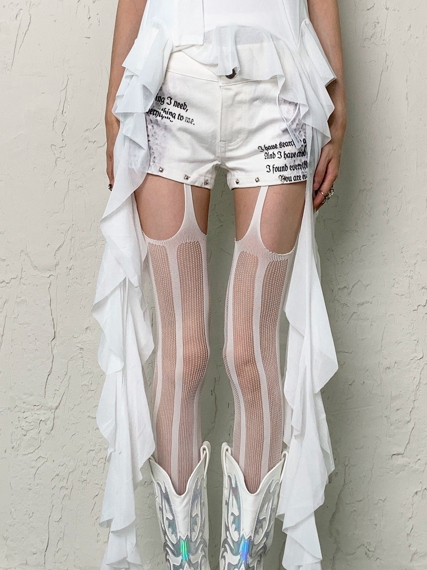 Cream white vertical patterned fishing net socks